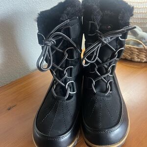 JBU Black Winter & Rain Boots